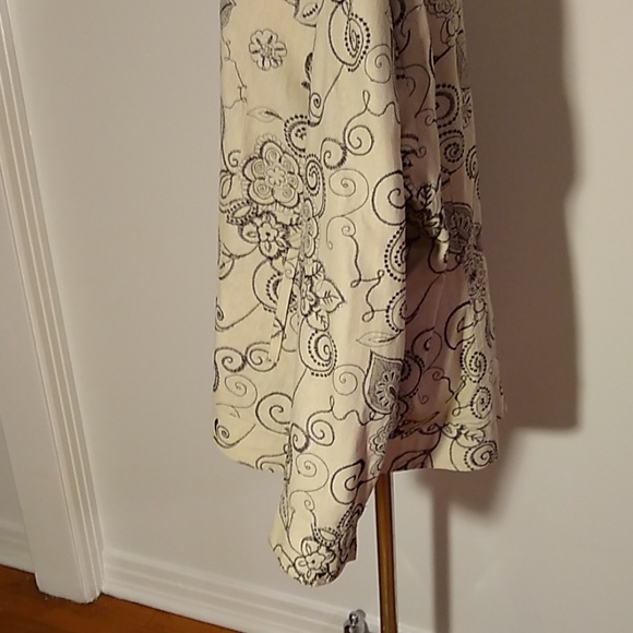 ,Susan Graver Linen embroidery jacket - Picture 4 of 6